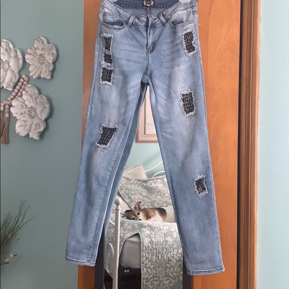 Jeans